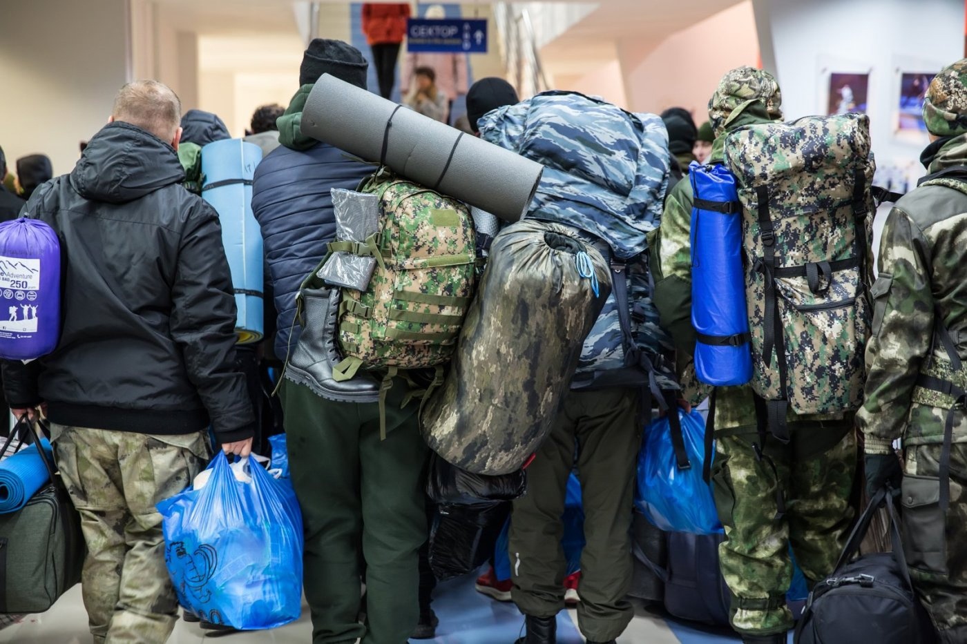 Новый набор мобилизации. Рюкзак для мобилизации. Армейские вещи. Военные предметы. Вещи мобилизованным.
